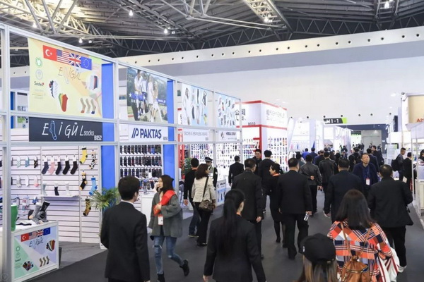 2019上海襪交會倒計時！解讀襪子及流行服飾生態(tài)鏈展(圖3)